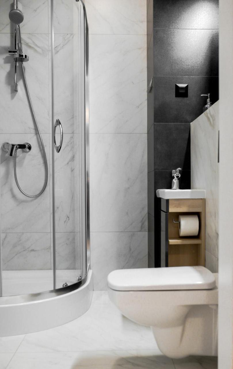 Crystal Guesthouse Warsaw Ngoại thất bức ảnh