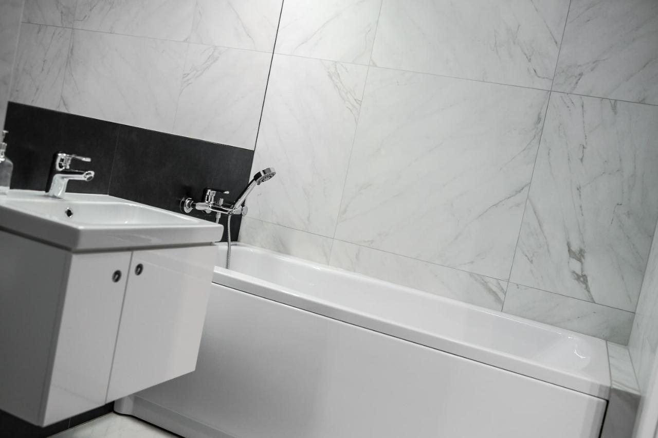 Crystal Guesthouse Warsaw Ngoại thất bức ảnh