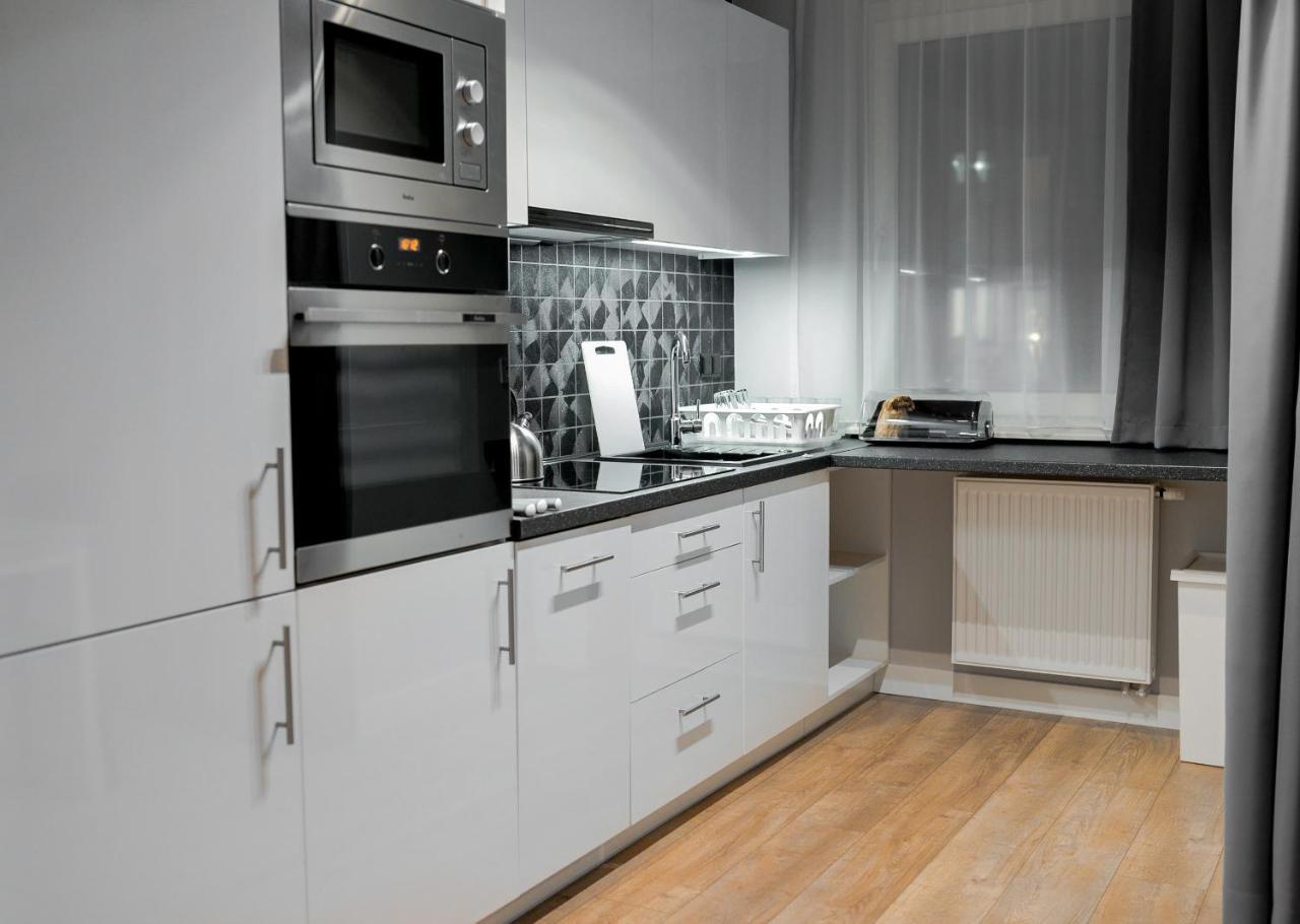 Crystal Guesthouse Warsaw Ngoại thất bức ảnh