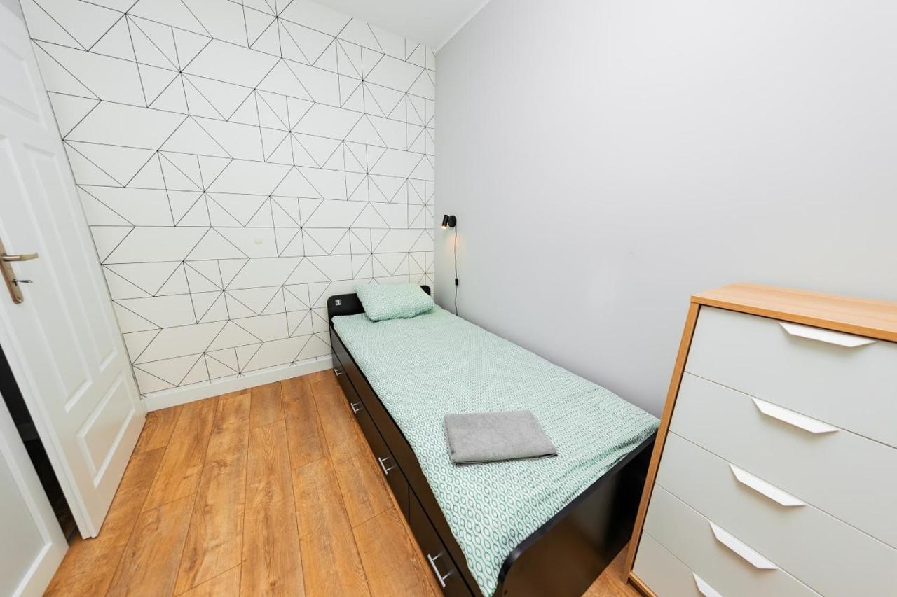 Crystal Guesthouse Warsaw Ngoại thất bức ảnh